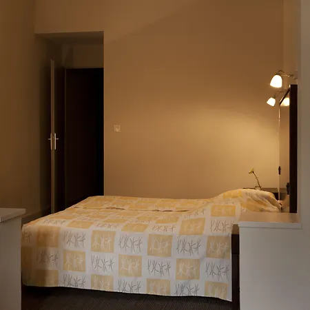 Le Beausejour By Popinns 2*