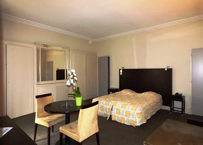 Le Beausejour By Popinns