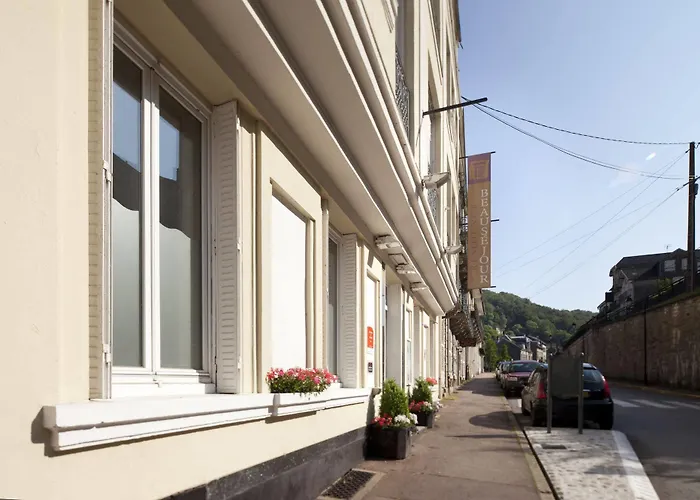 Aparthotel Le Beausejour By Popinns 2*